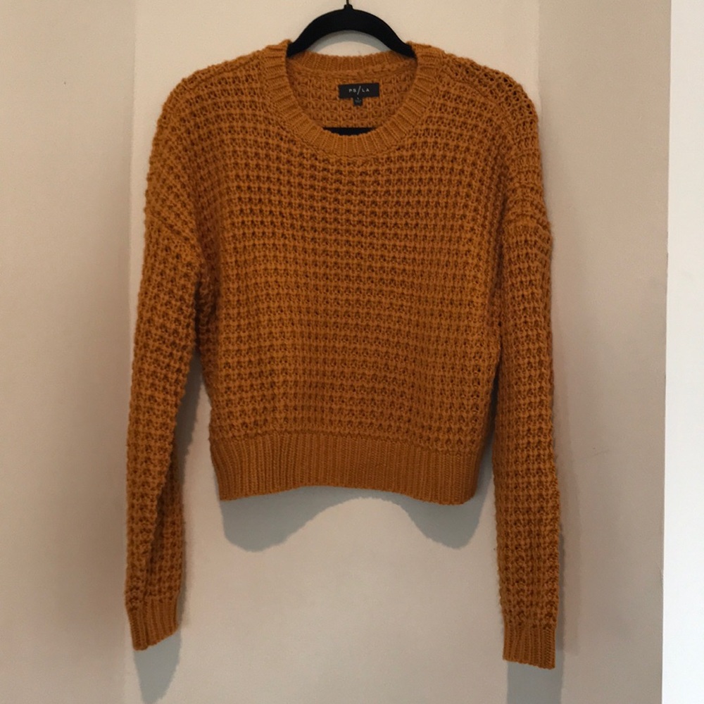 Knitted crew sweater